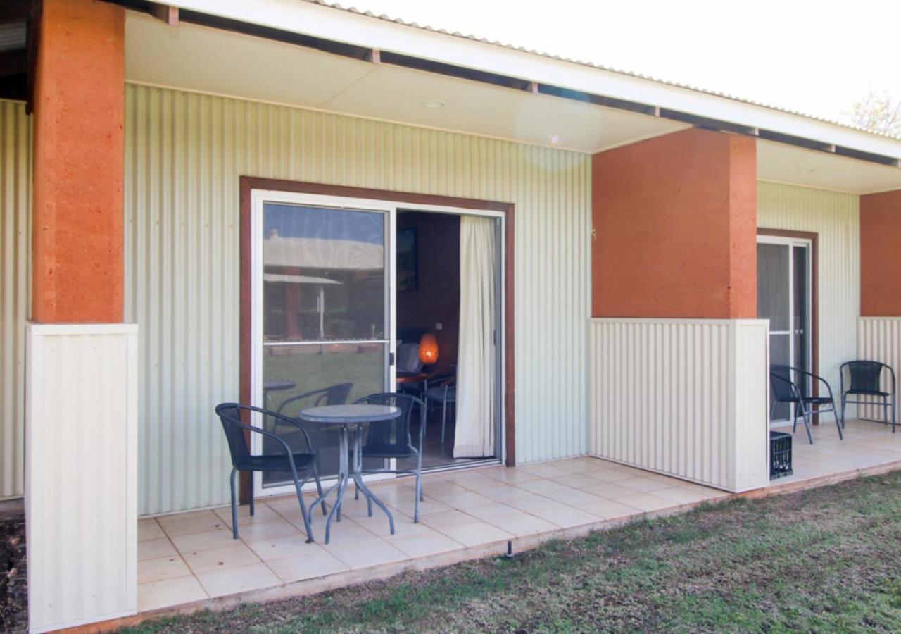 The Gidgee Inn Клонкарри Экстерьер фото