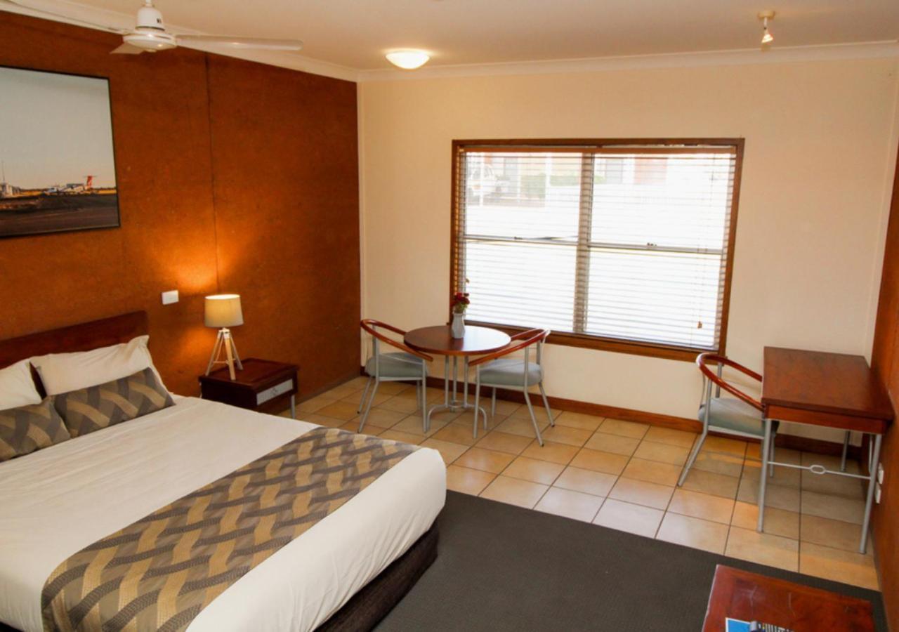 The Gidgee Inn Клонкарри Экстерьер фото